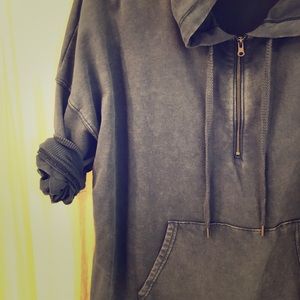 NWOT Oversized distressed Aerie quarter zip hoodie